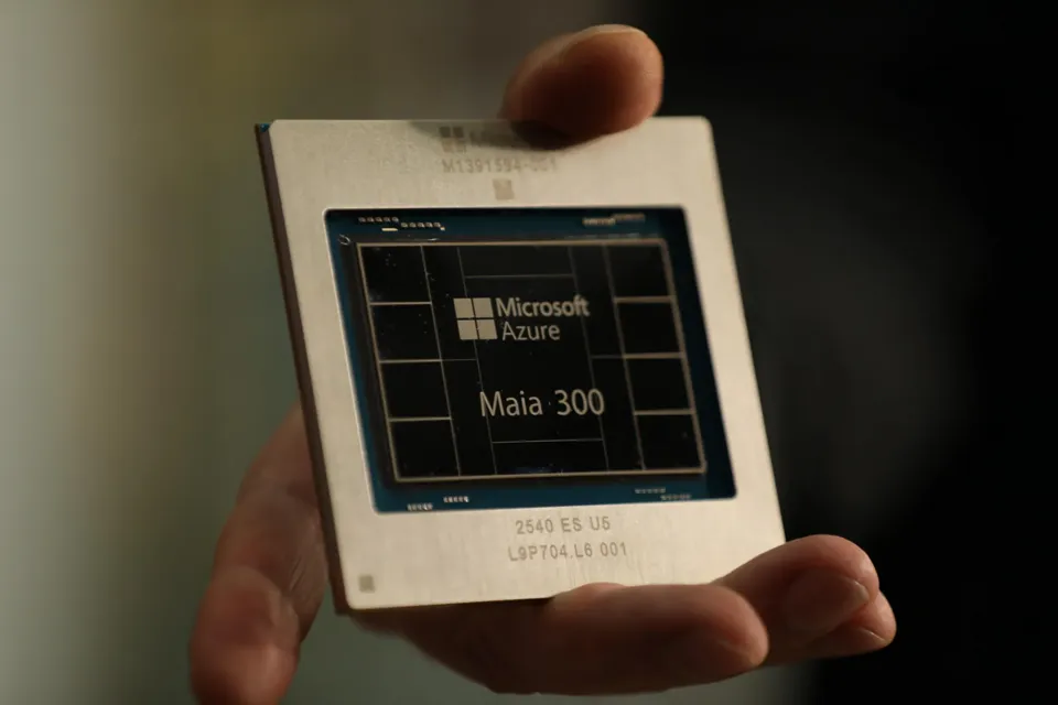 Maia 300 prototype chip 03