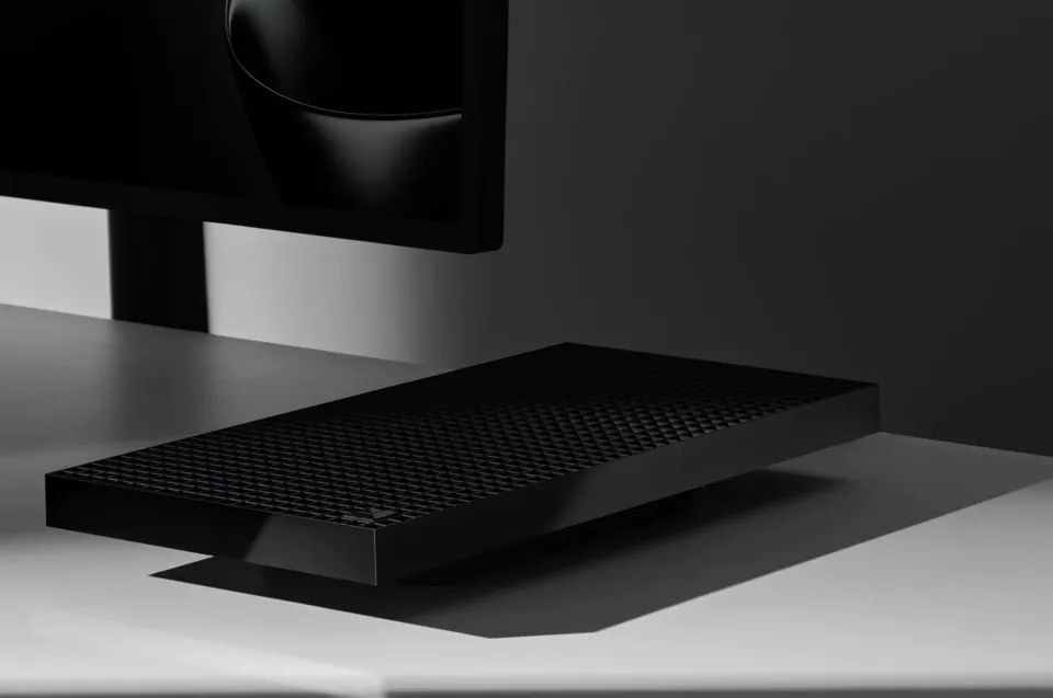 microsoft-surface-rtx-spark-dev-box-promo-1